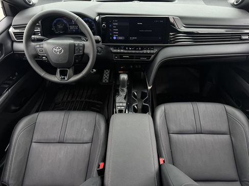 Used 2025 Toyota Camry XSE w/ Premium Package FWD image 12