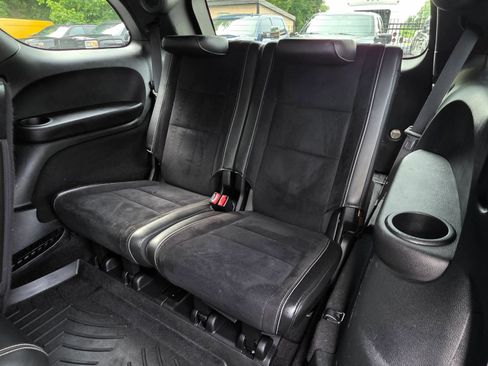Used 2018 Dodge Durango SRT w/ Technology Group AWD/4WD image 27