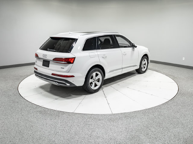 Used 2023 Audi Q7 2.0T Premium w/ Convenience Package AWD/4WD image 30