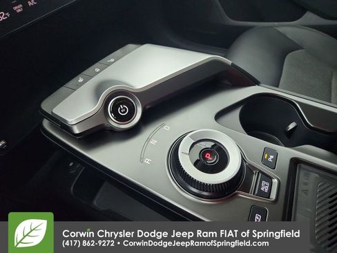 Used 2024 Kia EV6 Light image 27