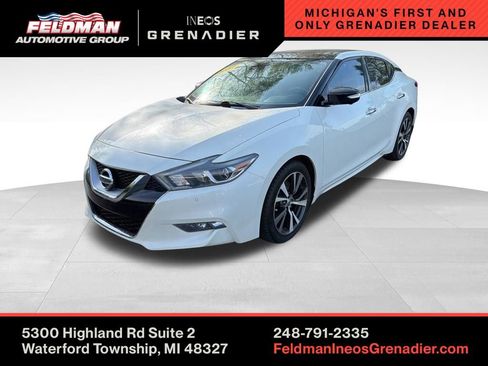 Used 2017 Nissan Maxima Platinum FWD image 1