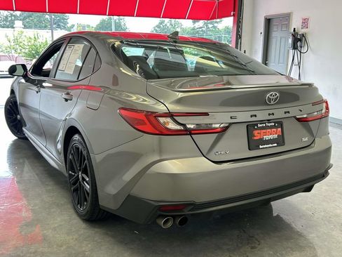 Certified 2025 Toyota Camry SE FWD image 5