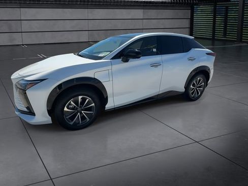 Certified 2024 Lexus RZ 300e Premium w/ Cold Area Package image 4