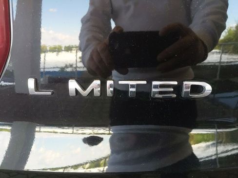 Used 2017 Ford Explorer Limited AWD/4WD image 6
