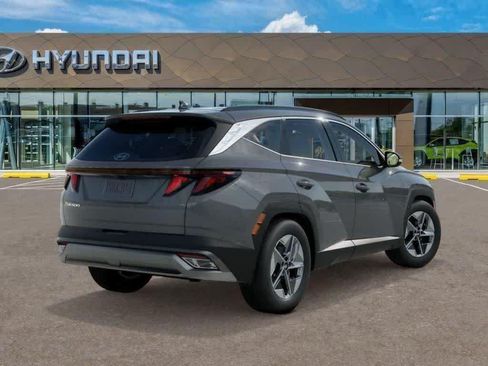 New 2026 Hyundai Tucson SEL FWD image 3