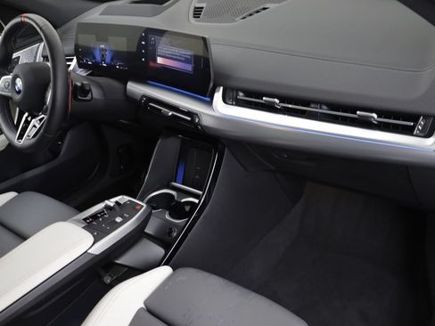 Certified 2025 BMW X2 M35i AWD/4WD image 18