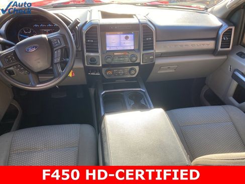 Used 2019 Ford F450 XLT w/ XLT Premium Package image 19
