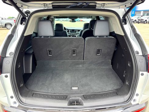 Used 2018 Buick Enclave Premium FWD image 8