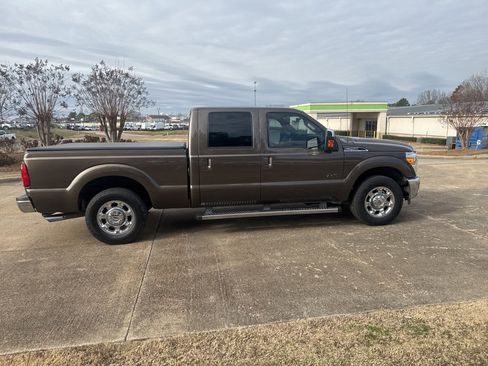Used 2015 Ford F250 Lariat w/ Lariat Ultimate Package image 14