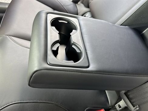 New 2026 MAZDA MAZDA3 Hatchback w/Premium Plus Pkg image 38