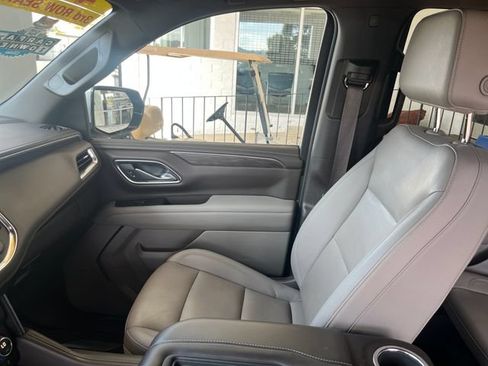 Used 2024 Chevrolet Tahoe LT AWD/4WD image 12