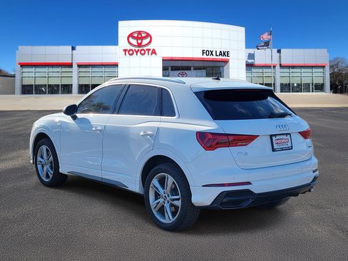 Used 2021 Audi Q3 2.0T Premium Plus w/ Premium Plus Package image 3