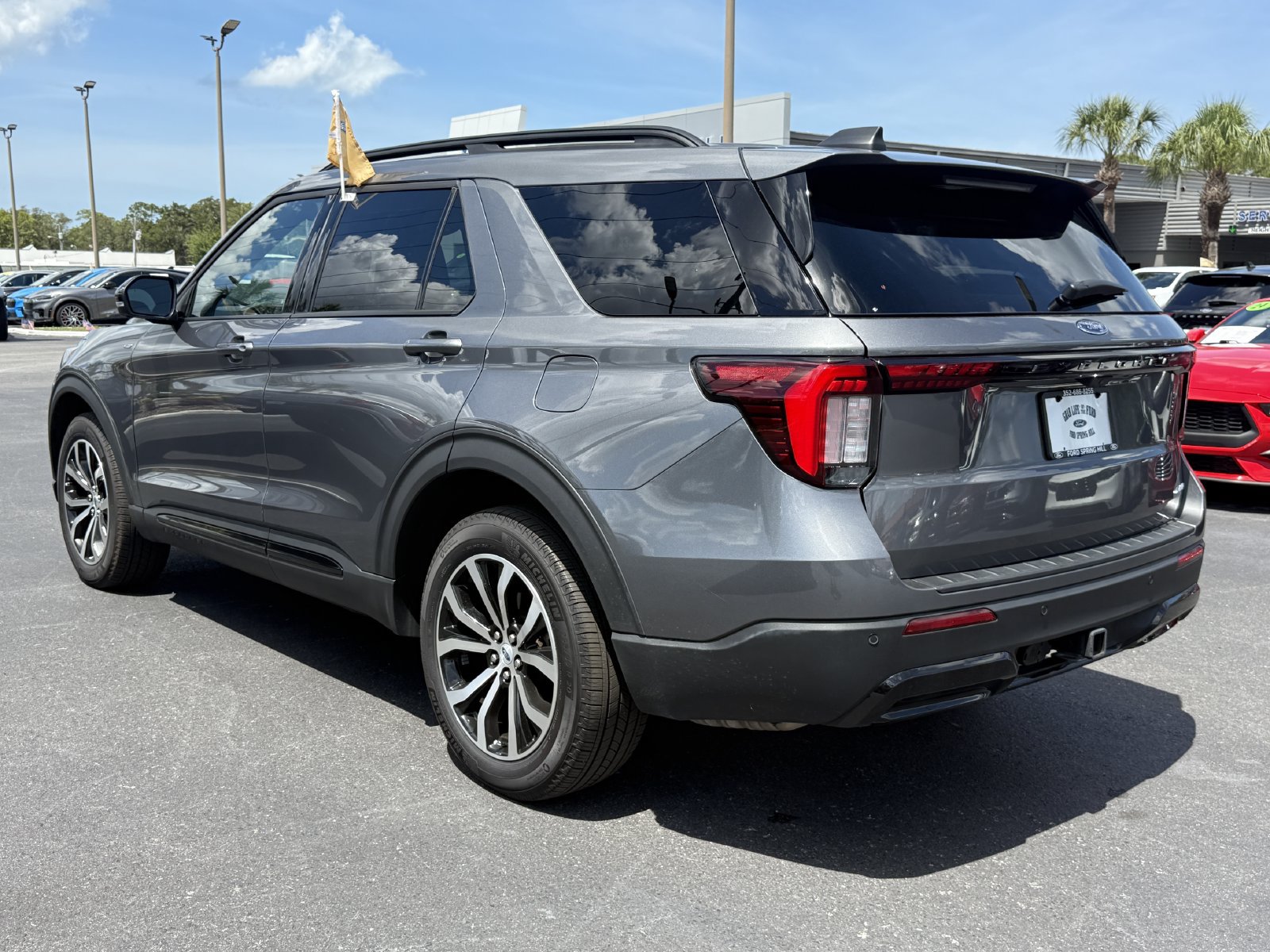 Certified 2025 Ford Explorer ST-Line AWD/4WD image 7