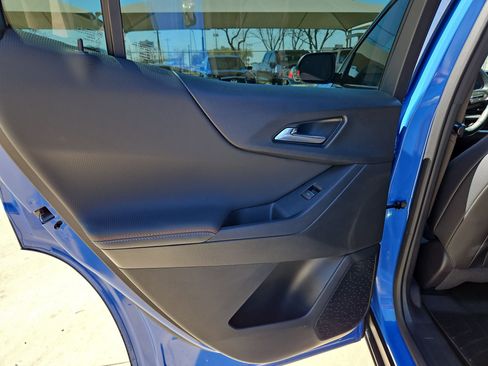 Certified 2025 Chevrolet Equinox RS w/ Safety and Technology Package image 16