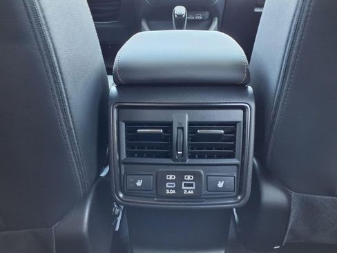 Certified 2025 Subaru Forester Touring w/ Touring Package AWD/4WD image 24