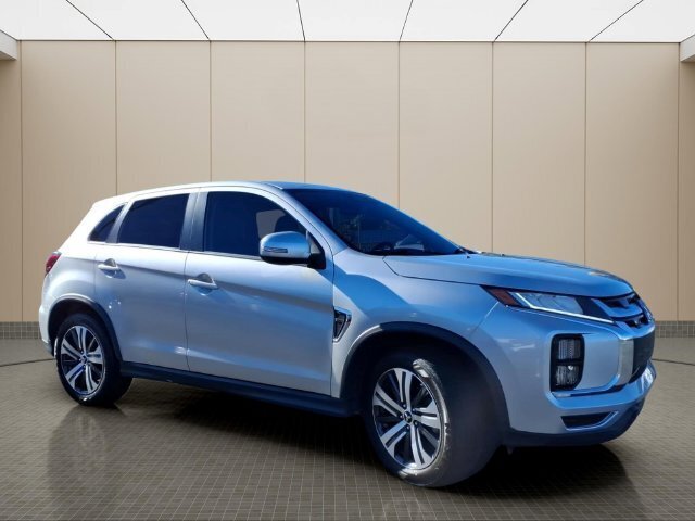 Used 2025 Mitsubishi Outlander Sport ES AWD/4WD image 5
