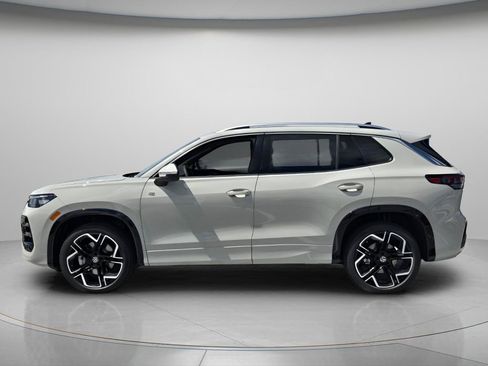New 2026 Volkswagen Tiguan SEL R-Line AWD/4WD image 2