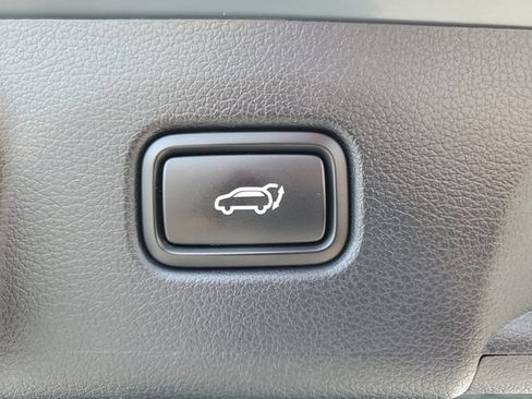 Used 2025 Hyundai Palisade XRT FWD image 9