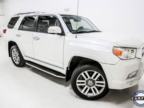 Used 2013 Toyota 4Runner Limited image 9