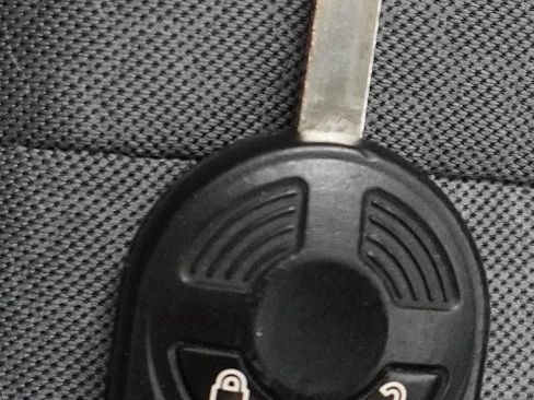 Used 2017 Ford Escape SE AWD/4WD image 21