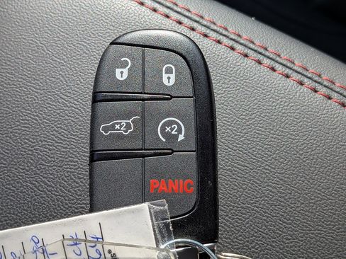 New 2026 Dodge Durango GT w/ Blacktop Package AWD/4WD image 32