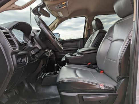 Used 2019 RAM 4500 Tradesman image 11