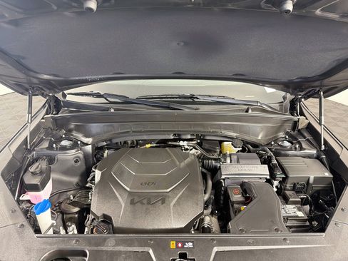 Used 2025 Kia Telluride LX FWD image 35