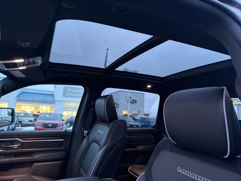 New 2026 RAM 1500 Laramie AWD/4WD image 21