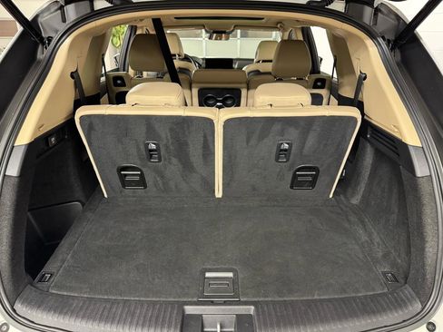 Used 2023 Acura MDX SH-AWD w/ Technology Package image 39