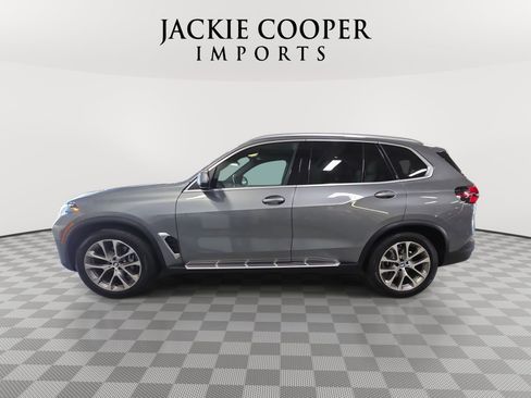 Used 2025 BMW X5 xDrive40i AWD/4WD image 8