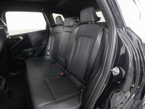 Used 2025 BMW X3 xDrive30i w/ Premium Package AWD/4WD image 13