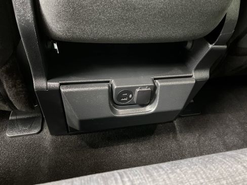 Used 2021 Ford F150 XLT w/ Equipment Group 301A Mid AWD/4WD image 13