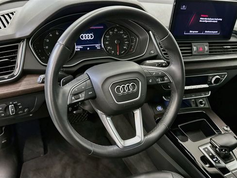 Used 2023 Audi Q5 2.0T Premium w/ Convenience Package AWD/4WD image 18