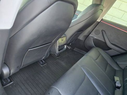 Used 2025 Tesla Model 3 Long Range image 30