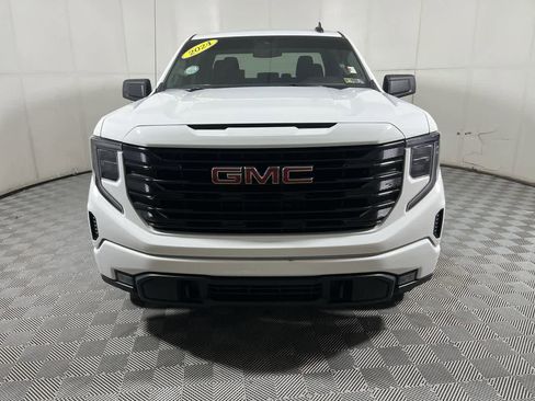 Used 2024 GMC Sierra 1500 Elevation image 3