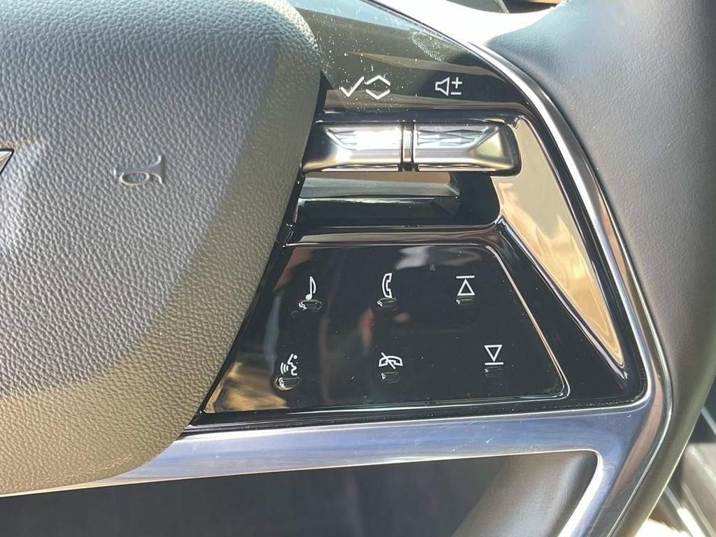 Certified 2025 Cadillac Escalade Sport AWD/4WD image 43