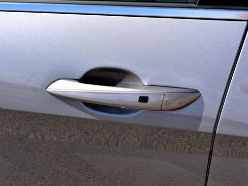 New 2026 Hyundai Elantra Limited FWD image 11