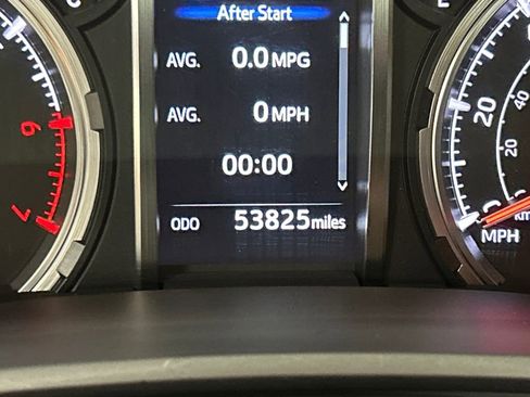 Certified 2021 Toyota 4Runner TRD Off-Road Premium w/ Moonroof Package image 21