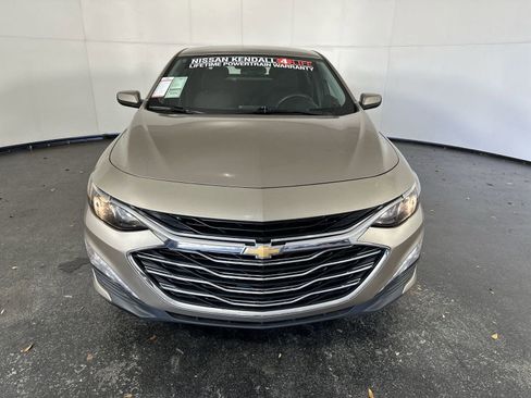 Used 2024 Chevrolet Malibu LT image 3