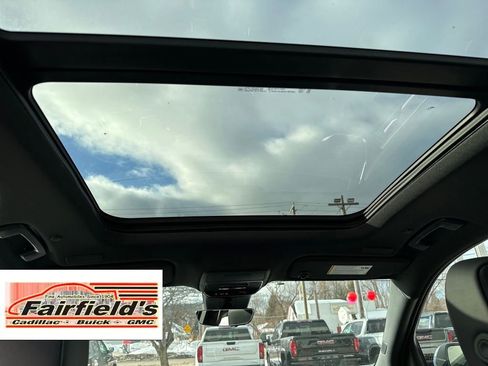 New 2026 GMC Acadia Denali w/ Super Cruise Package image 17