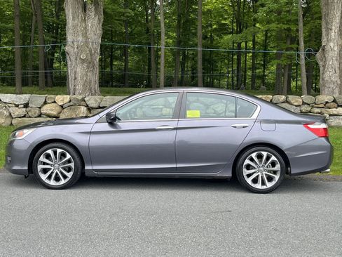 Used 2015 Honda Accord Sport image 15