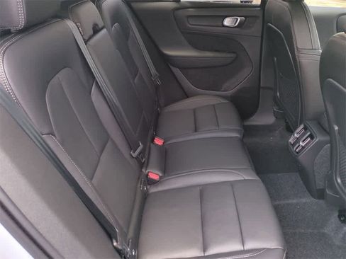 Used 2026 Volvo XC40 B5 Plus w/ Protection Package Premier image 20