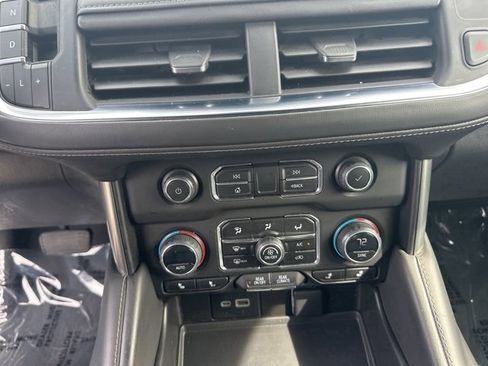 Used 2023 Chevrolet Suburban LT image 22