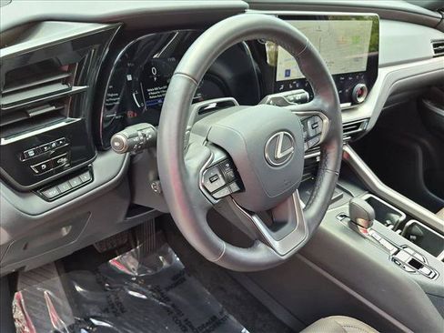 Used 2025 Lexus TX 350 AWD image 10