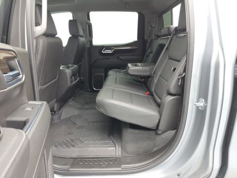 Used 2023 Chevrolet Silverado 1500 LT Trail Boss w/ LT Trail Boss Premium Package AWD/4WD image 49