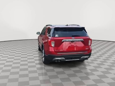 Used 2023 Ford Explorer Platinum w/ Class IV Trailer Tow Package image 7