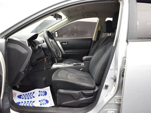 Used 2015 Nissan Rogue S w/ Convenience Package AWD/4WD image 14