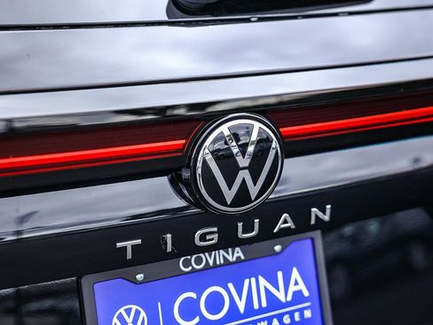 New 2026 Volkswagen Tiguan SE image 11