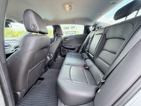 Used 2023 Chevrolet Malibu LT image 25