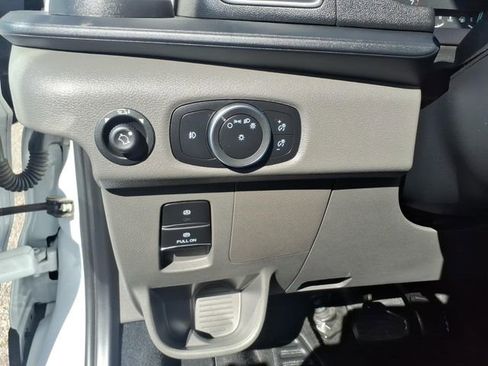 Certified 2023 Ford Transit 350 XLT RWD image 17